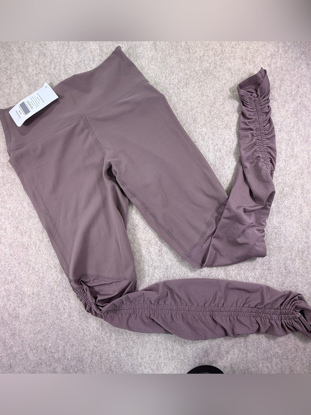 Fabletics Women’s Ruched Leggings - Mauve NWT Athletic-Wear Women’s Medium